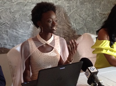 Mariam Eya, discutant avec la presse© Photo Gabonews.com